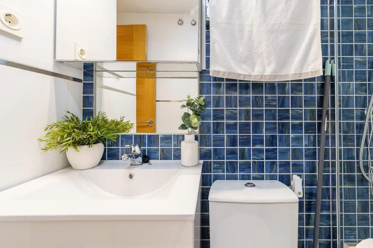 Malagasuite Cozy Center Apartment & Parking Spain