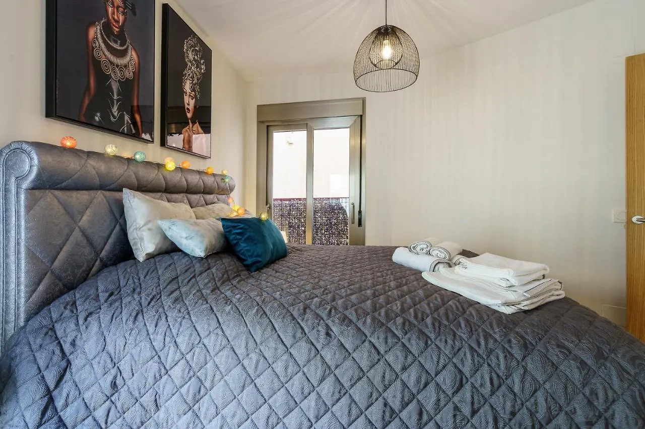 Malagasuite Cozy Center Apartment & Parking  Malaga