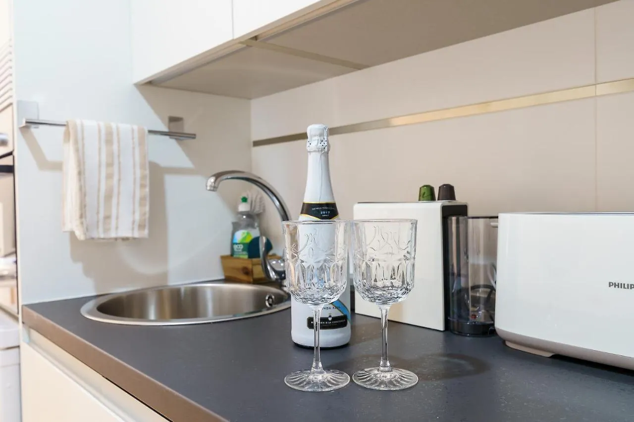 Malagasuite Cozy Center Apartment & Parking 0*, Malaga